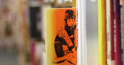 découvrez l’univers captivant des graphic novels : des bandes dessinées modernes alliant illustrations et récits originaux pour tous les âges. explorez les meilleures œuvres et nos conseils de lecture.