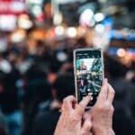 découvrez isao takahata, réalisateur et cofondateur du studio ghibli, célèbre pour ses chefs-d’œuvre de l’animation japonaise tels que le tombeau des lucioles et pompoko.