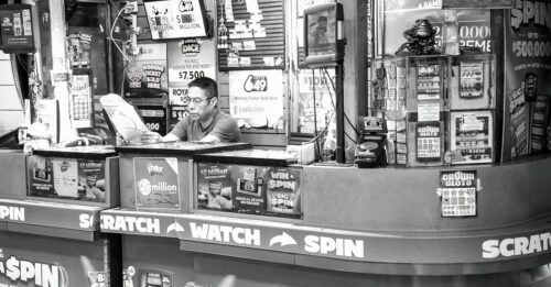 découvrez les nominés au rossel prize, une distinction prestigieuse récompensant l'excellence littéraire francophone.