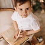 offrez un cadeau original avec notre bande dessinée de noël, parfaite pour les amateurs d'aventures festives et d'histoires amusantes.