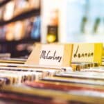 découvrez notre collection d'albums photo et musicaux pour conserver vos souvenirs précieux et profiter de vos morceaux préférés.