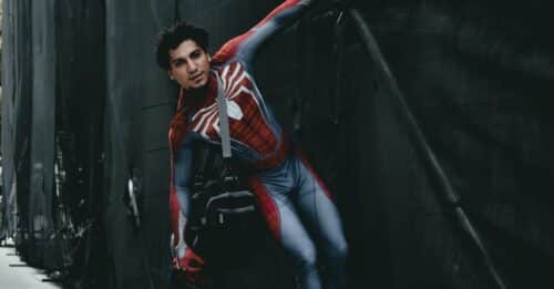 découvrez notre sélection captivante de comics, mêlant aventures, super-héros et histoires illustrées pour tous les âges.