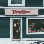 plongez dans l'univers captivant du comic, des bandes dessinées aux super-héros emblématiques, découvrez des histoires passionnantes et des illustrations uniques.