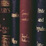 découvrez notre collection de comic books, des bandes dessinées captivantes pour tous les âges, avec des héros, des aventures et des histoires passionnantes.