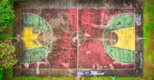 découvrez la recette traditionnelle du court-bouillon, un bouillon aromatique idéal pour cuire poissons et crustacés avec saveur et légèreté.