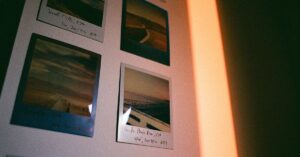 découvrez notre large sélection de comics, des classiques aux nouveautés, pour tous les amateurs d'histoires illustrées et de super-héros.