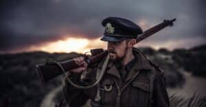 découvrez hermann huppen, auteur et dessinateur de bande dessinée reconnu, célèbre pour ses œuvres captivantes et son style unique.