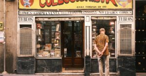 découvrez notre collection unique de comics captivants, mêlant aventures, super-héros et histoires fascinantes pour tous les âges.