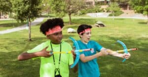 découvrez nos camps d'été passionnants pour enfants et adolescents, offrant activités ludiques, sportives et éducatives dans un environnement sécurisé et chaleureux.