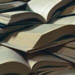 découvrez le monde fascinant de la littérature : romans, poésie, essais et critiques littéraires pour enrichir votre culture et éveiller votre imagination.